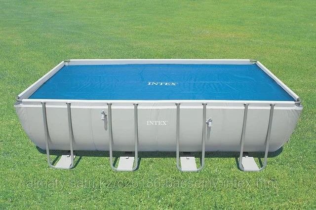Обогревающее покрывало Intex Solar Pool Cover для бассейнов (549см x 274см)